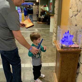 Great Wolf Lodge - Magi quest - Resorts Near Me - Grapevine, Texas