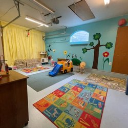 Little Professors Preschool - We offer both an in-home and center location