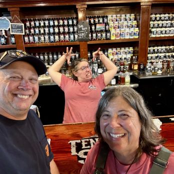 Tennessee Shine - Distilleries Near Me - Gatlinburg, Tennessee Tennessee Shine - Distilleries Near Me - Gatlinburg, Tennessee