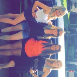 Signature Limousine - Outside the limo
