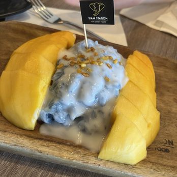Siam Station - Mango Sticky Rice - Thai Near Me - Irvine, California