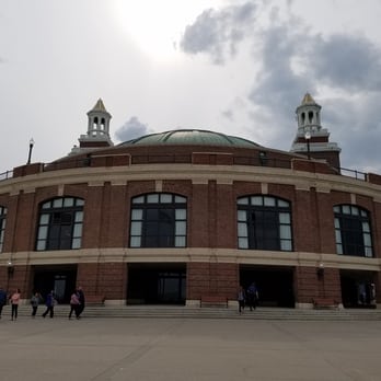 Navy Pier - Landmarks & Historical Buildings Near Me - Chicago, Illinois