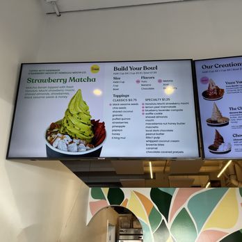 Banan - Kaimuki - Menu selections and toppings - Ice Cream & Frozen Yogurt Near Me - Honolulu, Hawaii