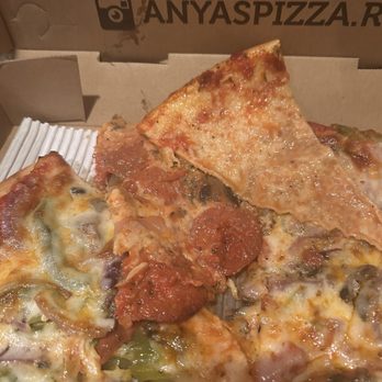 Anya's Pizza - Well, they brought me a second pizza and you can see where this is going. I swear to God I've never seen anything like this in my life. - Pizza Near Me - Rancho Cucamonga, California