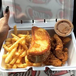 Raising Cane's Chicken Fingers - 4 piece meal .