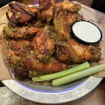 Ole Red - Wings. - Southern Near Me - Orlando, Florida Ole Red - Wings. - Southern Near Me - Orlando, Florida