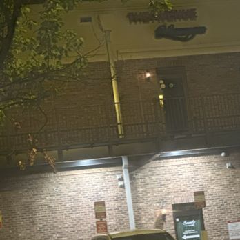 Uptown Comedy Corner - Place pitch black - Comedy Clubs Near Me - Hapeville, Georgia