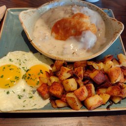 Biscuits and Turkey Sausage Gravy with Eggs