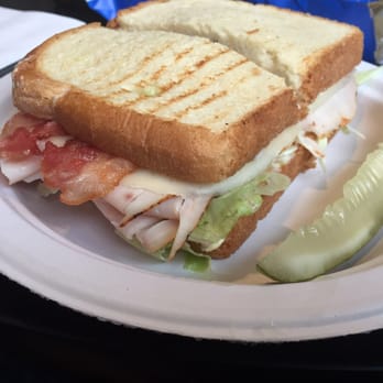 The Elm Street Market - Turkey, avocado, lettuce, and mayo - Delis Near Me - Bennington, Vermont