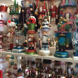 Christmas Mouse Outer Banks Mall - Lots of nutcrackers.