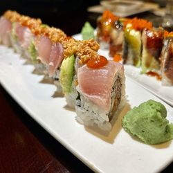 Sushihana Japanese Restaurant - Bam bam roll