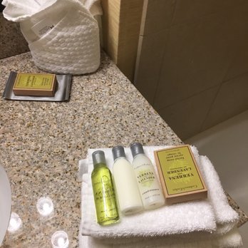 DoubleTree by Hilton Hotel Modesto - Hotels Near Me - Modesto, California DoubleTree by Hilton Hotel Modesto - Hotels Near Me - Modesto, California