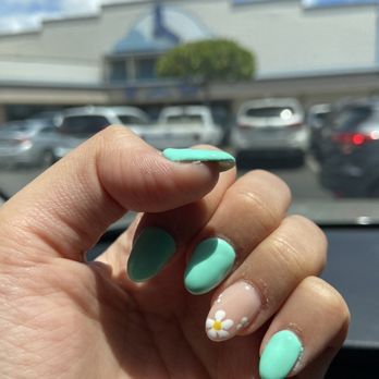 Artistic Nails Spa - NOT THE SHAPE I WANTED - Nail Salons Near Me - Lahaina, Hawaii