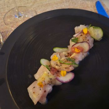 Remy's Loose - Exquisite hamachi crudo appetizer - French Near Me - Newport, Rhode Island Remy's Loose - Exquisite hamachi crudo appetizer - French Near Me - Newport, Rhode Island