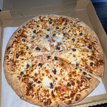 Finas Trattoria - Pizza Near Me - San Pablo, California
