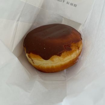 Bakery Plus - Boston cream donut - Donuts Near Me - Orlando, Florida