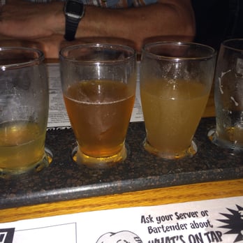 Winking Lizard - Sample 4 draft beers $7.00. - American Near Me - Peninsula, Ohio Winking Lizard - Sample 4 draft beers $7.00. - American Near Me - Peninsula, Ohio