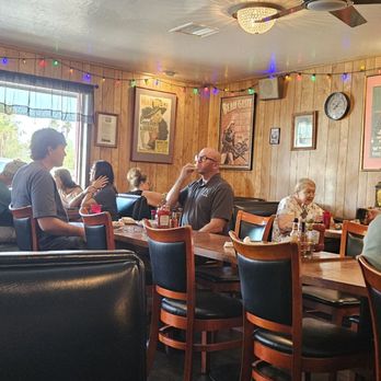 Harlow's Cafe - Booths & tables - Burgers Near Me - Tempe, Arizona