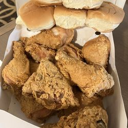 Lisa’s Chicken & Seafood - 10 Piece Fried Chicken Legs n Thighs - Delicious !!!
