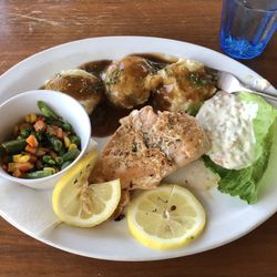 Patty's Eggnest - Salmon blue plate special.