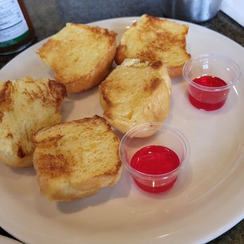 Liliha Bakery - Homemade biscuits - Bakeries Near Me - Honolulu, Hawaii