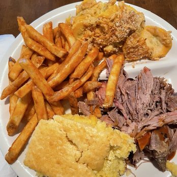 Pit Stop Bar-B Q & Grill - Smoked pulled pork lunch, $9.99! - Barbeque Near Me - Tifton, Georgia Pit Stop Bar-B Q & Grill - Smoked pulled pork lunch, $9.99! - Barbeque Near Me - Tifton, Georgia