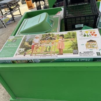 Growing Grounds - For the kiddies, learn to garden here! - Nurseries & Gardening Near Me - Bokeelia, Florida Growing Grounds - For the kiddies, learn to garden here! - Nurseries & Gardening Near Me - Bokeelia, Florida