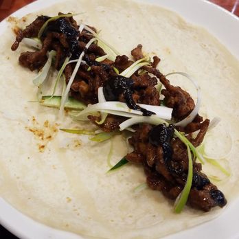 Mr Bun - Shredded Peking Pork - Shanghainese Near Me - Brooklyn, New York