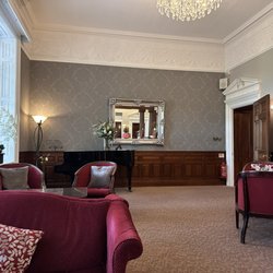 Dovecliff Hall Hotel - Bar area