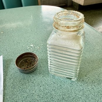Olympia Diner - Salt Shaker - Diners Near Me - Newington, Connecticut Olympia Diner - Salt Shaker - Diners Near Me - Newington, Connecticut