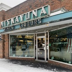 Niskayuna Speciality Wines & Liquors - Oh look, it's wine o'clock | cute 'lil shop