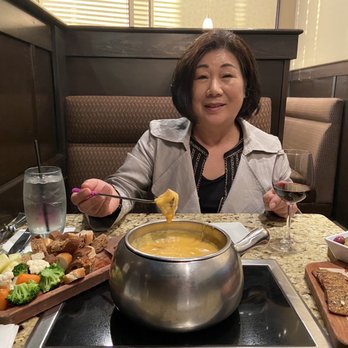 The Melting Pot - My moms first time at a Melting Pot! - Fondue Near Me - Destin, Florida The Melting Pot - My moms first time at a Melting Pot! - Fondue Near Me - Destin, Florida
