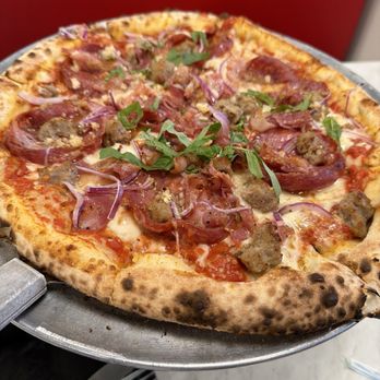 V Pizza - Meat, lover, pizza, and great service - Pizza Near Me - Orlando, Florida V Pizza - Meat, lover, pizza, and great service - Pizza Near Me - Orlando, Florida