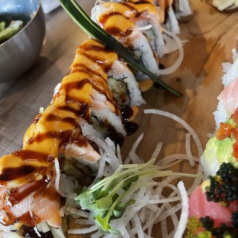 RK Sushi - Washington Roll (seared) - Sushi Bars Near Me - San Diego, California RK Sushi - Washington Roll (seared) - Sushi Bars Near Me - San Diego, California