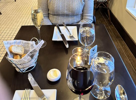 Bastille Brasserie & Bar by null