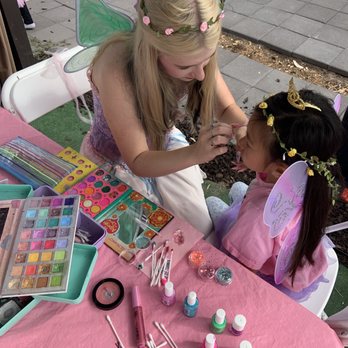 Royal Court Entertainment - Fairy tea party - Party Characters Near Me Royal Court Entertainment - Fairy tea party - Party Characters Near Me