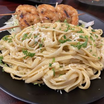 Pho Viet - Garlic noodles with shrimp - Vietnamese Near Me - Pleasant Hill, California