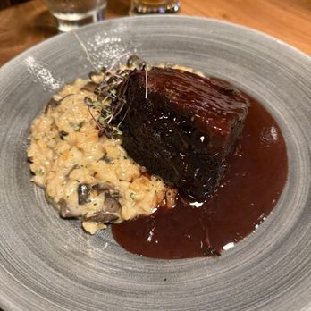 Norman Rose Tavern - Short Ribs - New American Near Me - Napa, California Norman Rose Tavern - Short Ribs - New American Near Me - Napa, California