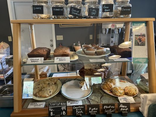 Daymoon Coffeebar by null