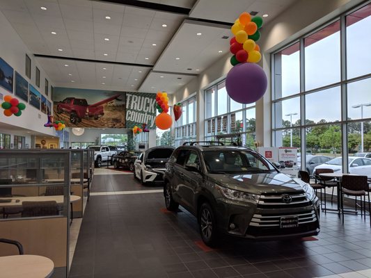 PRIORITY TOYOTA CHESAPEAKE - Updated December 2025 - 105 Photos & 290 ...