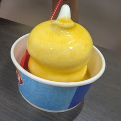Dairy Queen - Mango Sundae