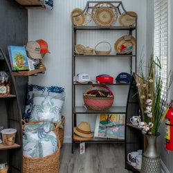 Binya Gullah Gifts & More - Beautiful Sweetgrass Baskets.