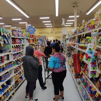 Safeway - One line for check out only - Grocery Near Me - Elk Grove, California Safeway - One line for check out only - Grocery Near Me - Elk Grove, California