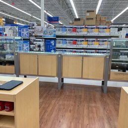 No one here to help ANYONE. No one here to help ANYONE.
