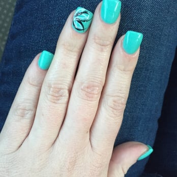 Diva Nail Spa - Acrylics with no tip by Nina. - Waxing Near Me - Morgan Hill, California
