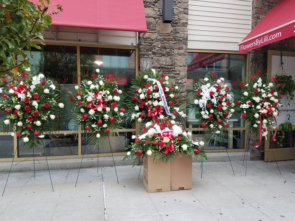 FLOWERS BY LILI Updated August 2024 30 Photos & 37 Reviews 1