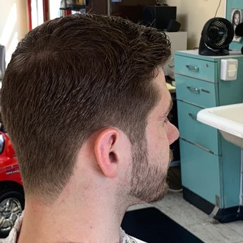 Joe's Barber Shop - Barbers Near Me - McHenry, Illinois Joe's Barber Shop - Barbers Near Me - McHenry, Illinois
