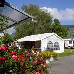 TCS Campingplatz - Gartenrest. beim Kiosk