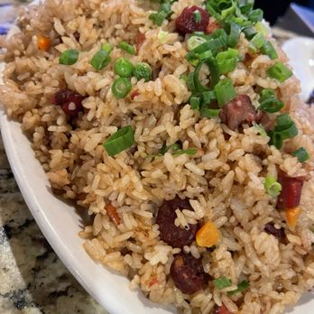 Side Street Inn - Huge portions - Hawaiian Near Me - Honolulu, Hawaii