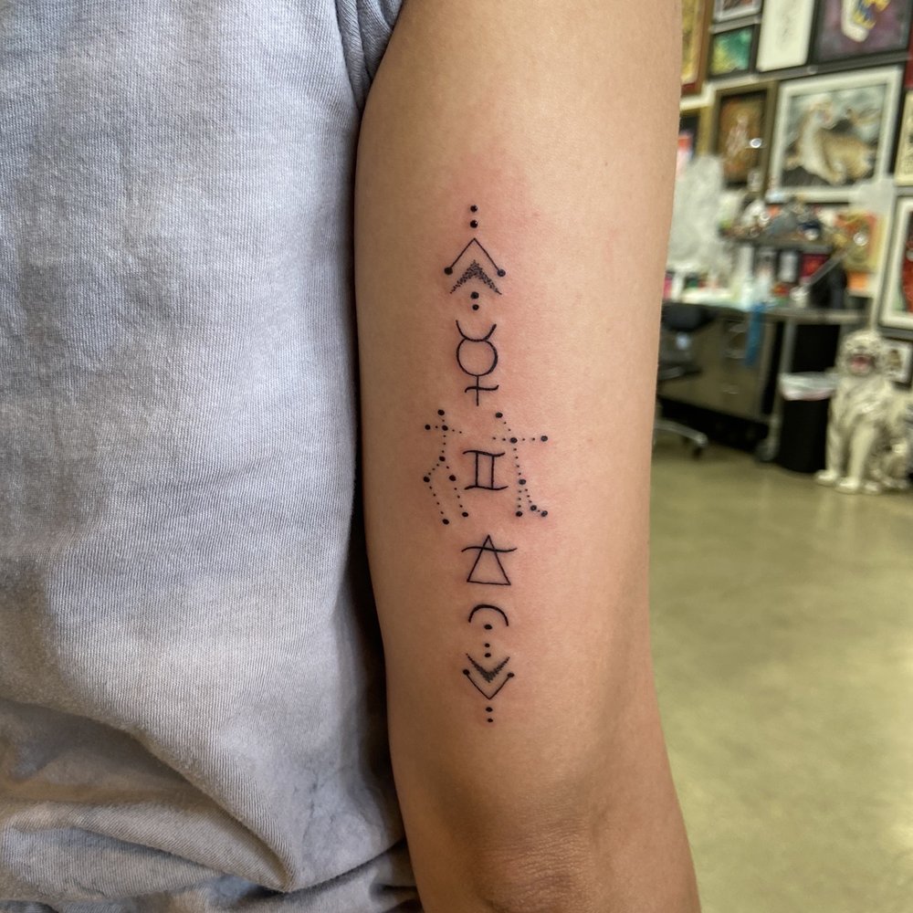 Port City Tattoo - Geometric Gemini symbols by Stacey Newmyer. - Tattoo Near Me - Costa Mesa, California Port City Tattoo - Geometric Gemini symbols by Stacey Newmyer. - Tattoo Near Me - Costa Mesa, California